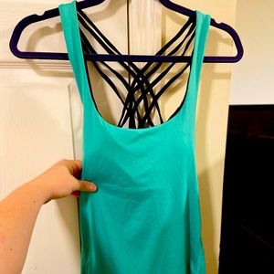 Bringing Sexy Back!!! 😍 Workout Top 💪🏽